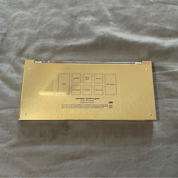 Tarte maneater eye shadow / blush palette - Picture 3 of 5